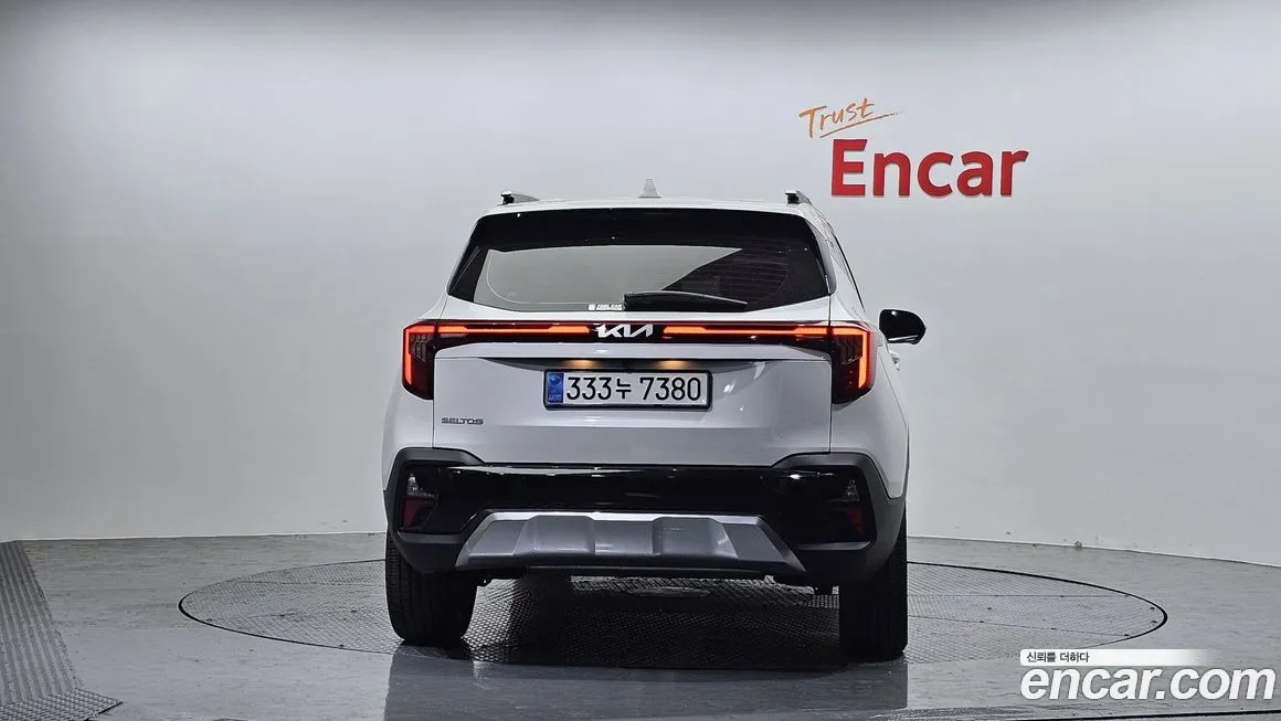 Kia Seltos — фото 4