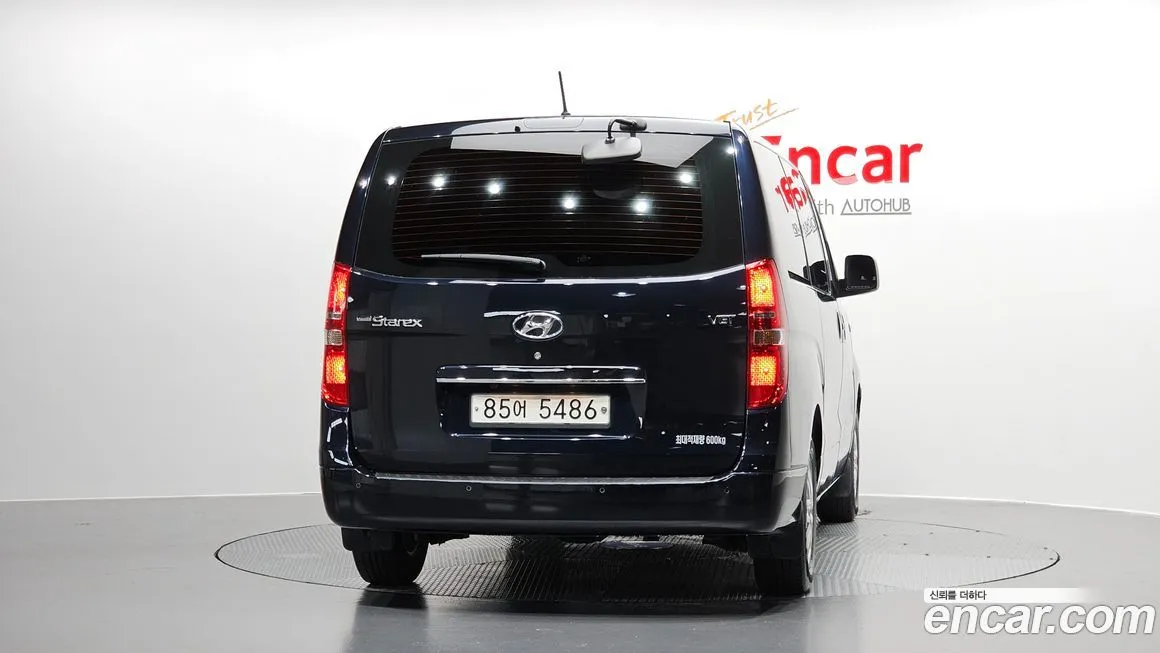 Hyundai Starex — фото 4