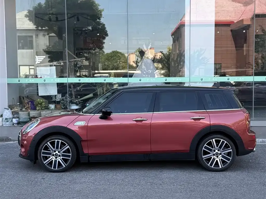 [object Object] Mini Clubman 2022 из CN, фото 3