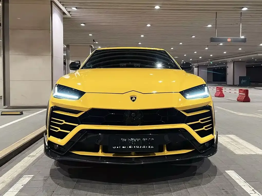 Lamborghini Urus — фото 2