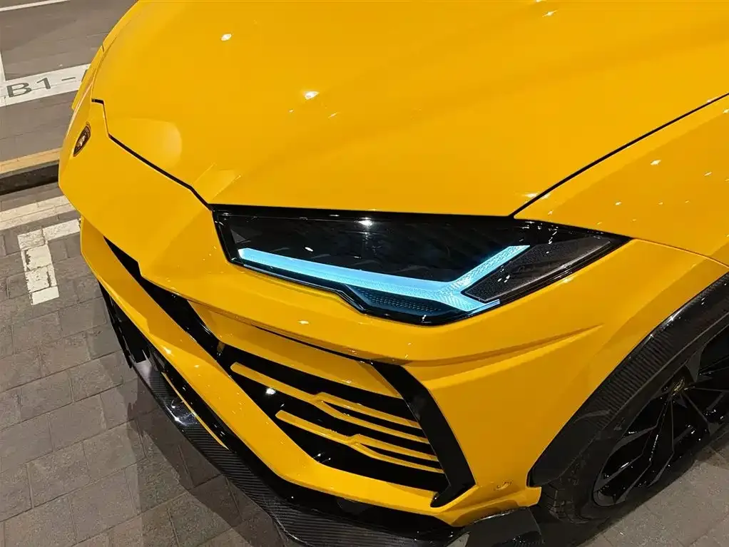 Lamborghini Urus — фото 3