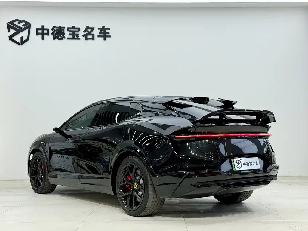 Lotus Eletre — фото 4