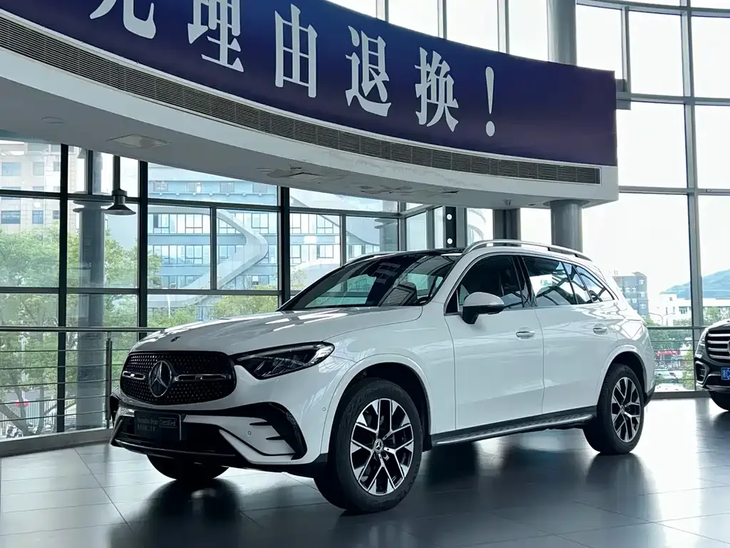 Mercedes-Benz GLC — фото 1