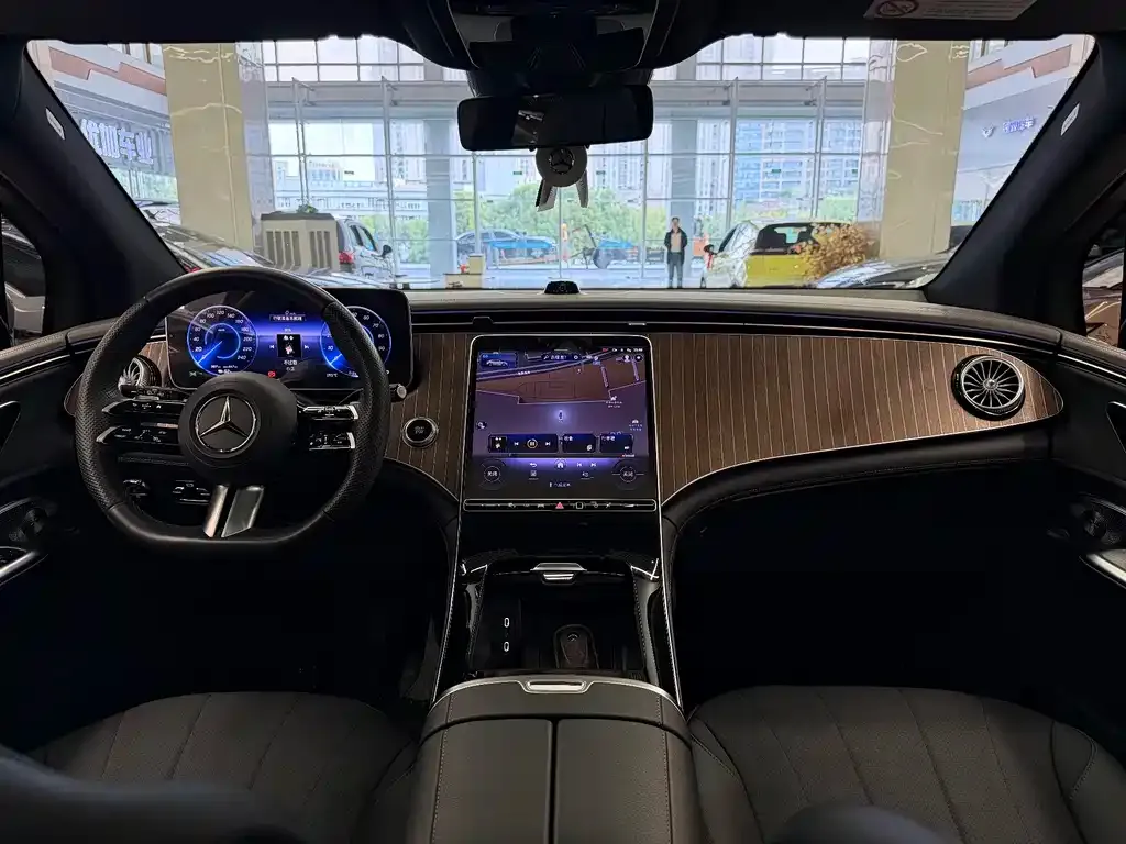 Mercedes-Benz EQE SUV 2023 из CN, фото 8