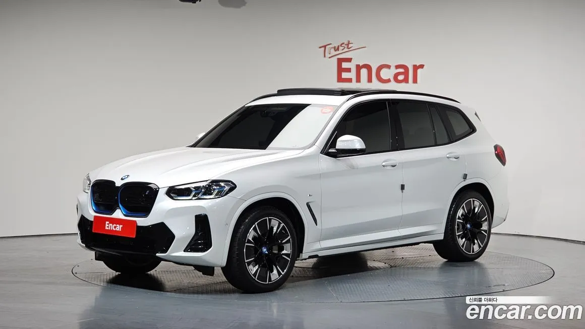 BMW iX3 2025 из KR, фото 1