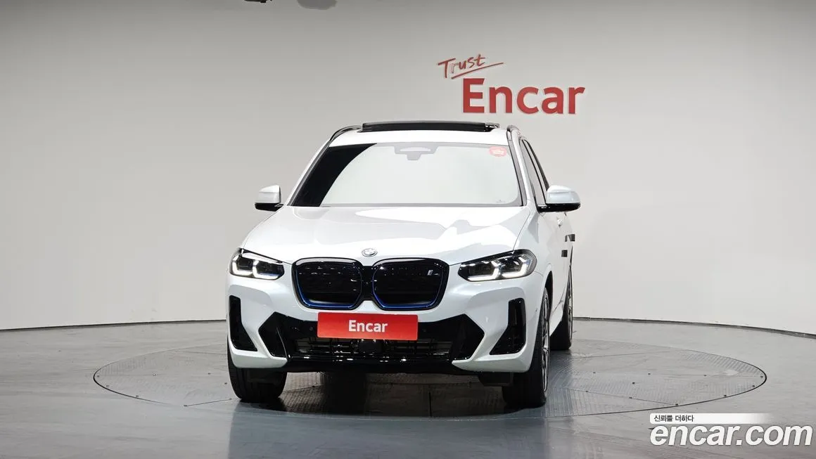 BMW iX3 2025 из KR, фото 3