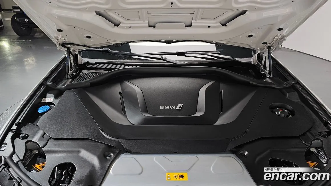 BMW iX3 2025 из KR, фото 6