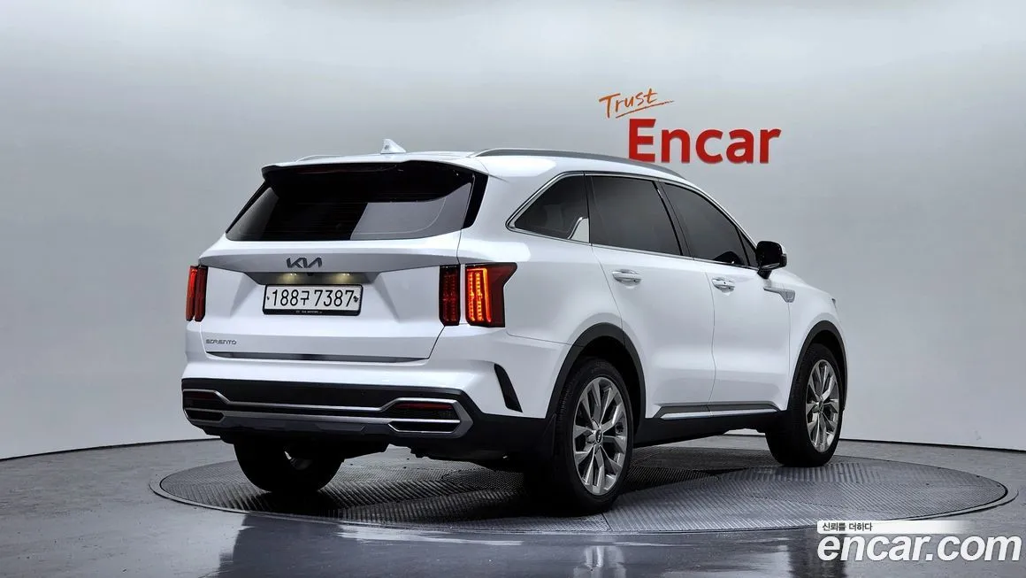 Kia Sorento 2023 из KR, фото 2