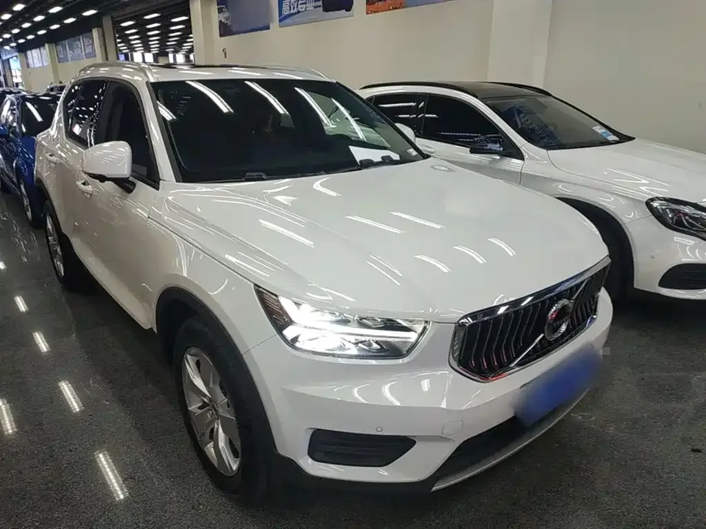 Volvo XC40 2021 из CN, фото 4