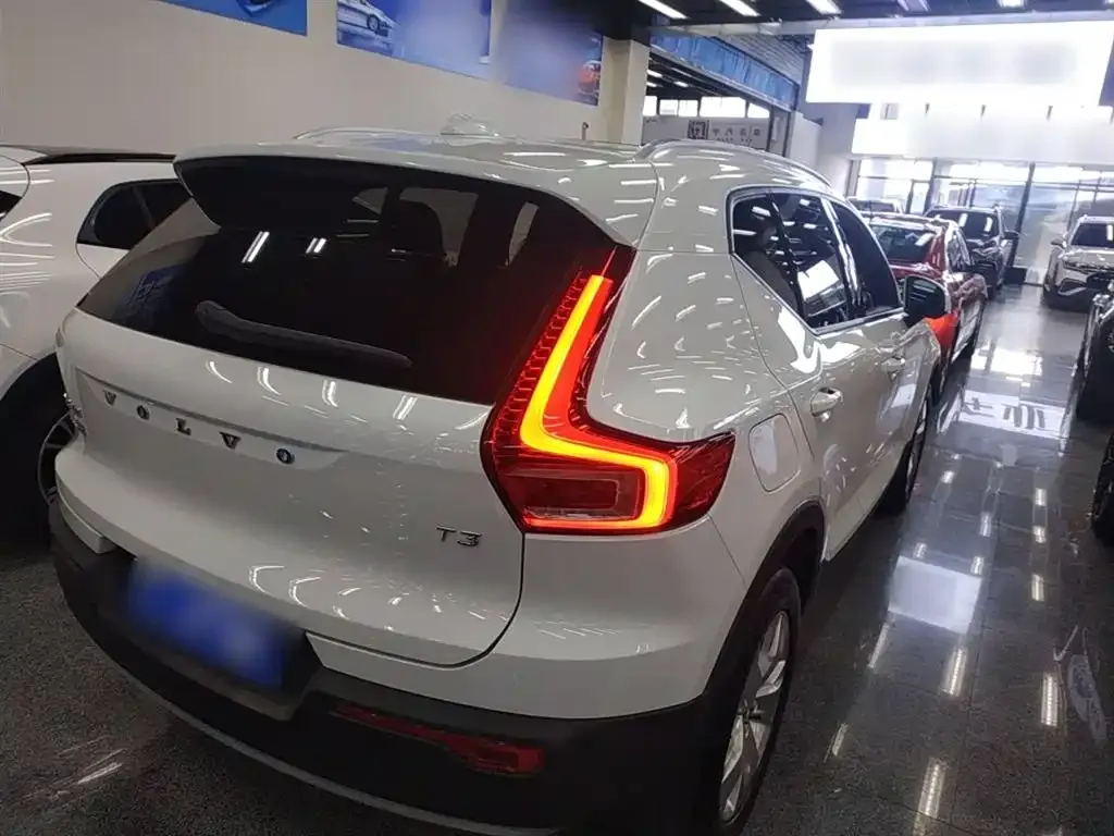 Volvo XC40 2021 из CN, фото 7