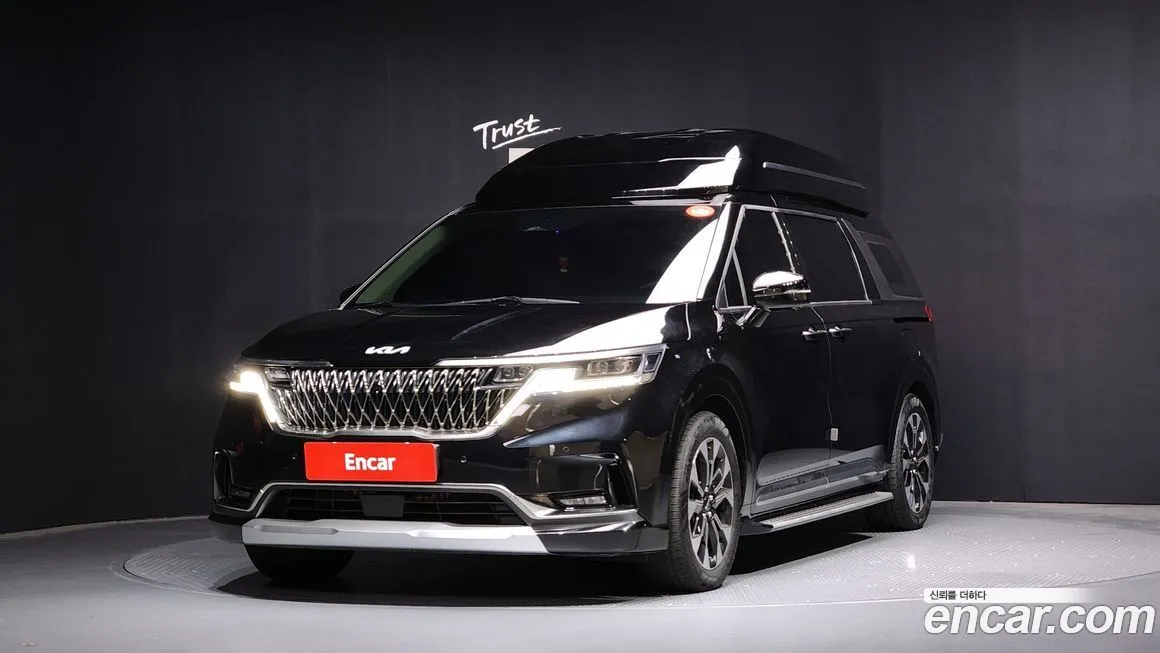 Kia Carnival — фото 1