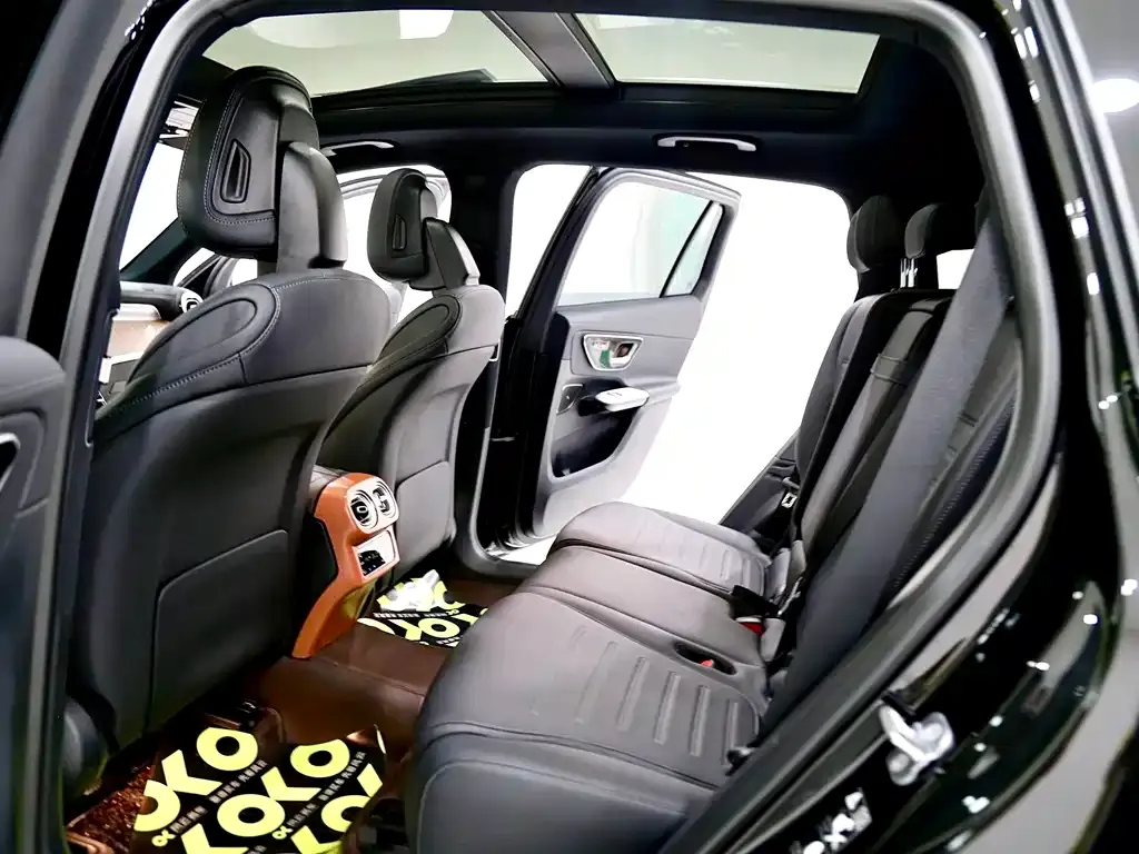 Mercedes-Benz GLC 2024 из CN, фото 9