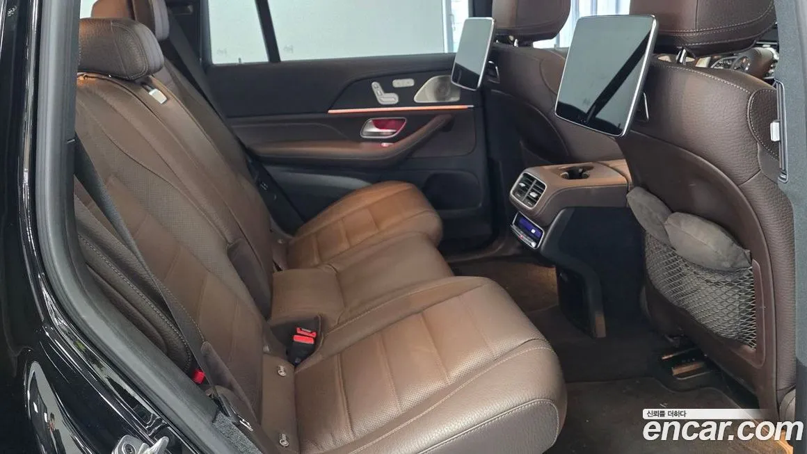 Mercedes-Benz GLS-Class — фото 10