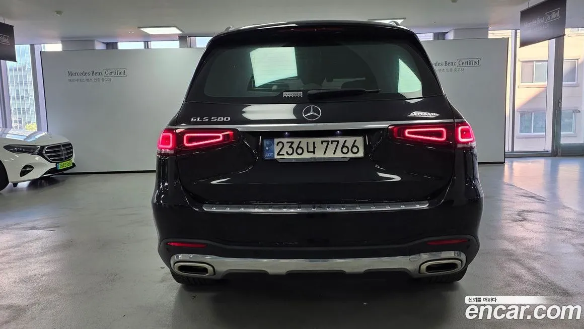 Mercedes-Benz GLS-Class — фото 4