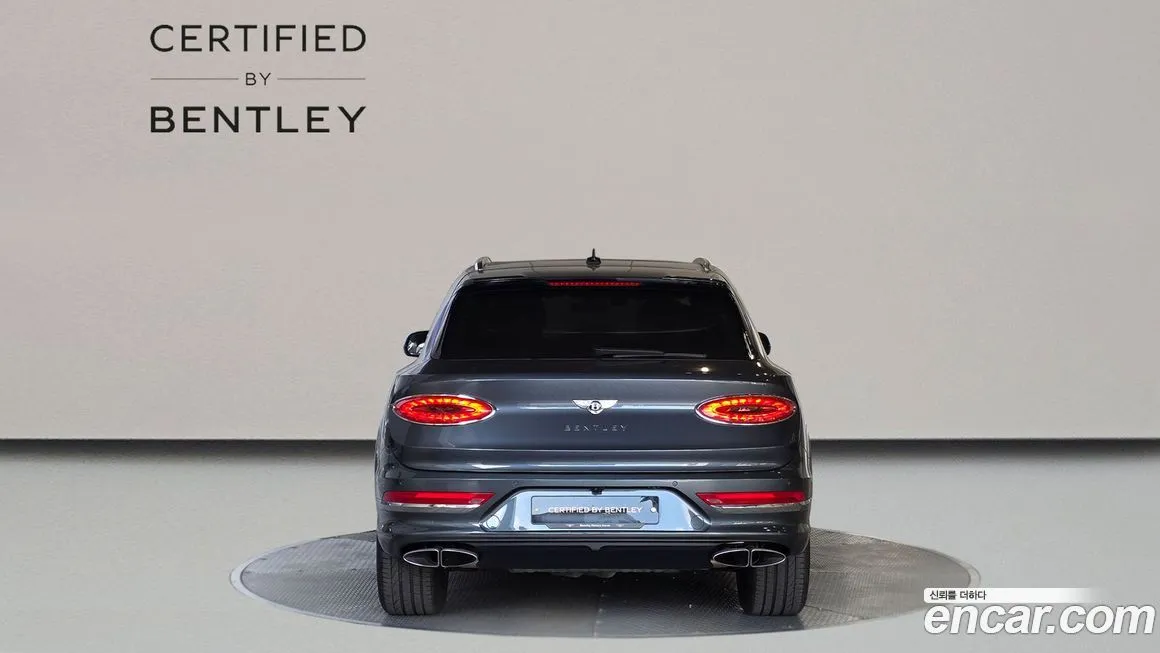 Bentley Bentayga 2023 из KR, фото 4