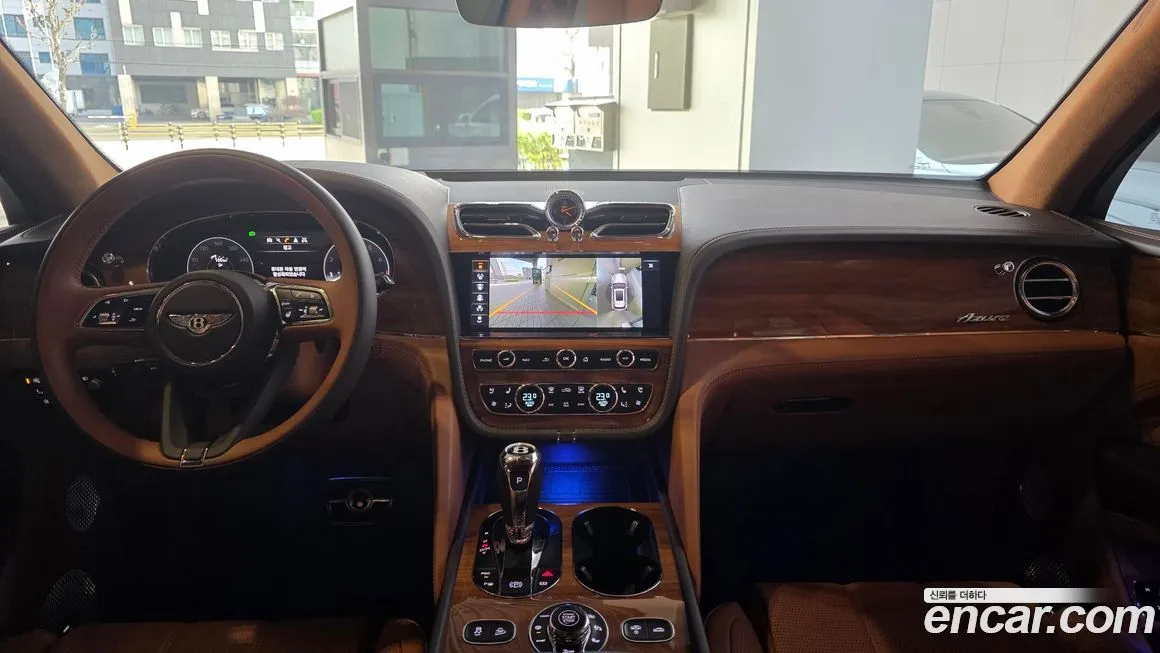 Bentley Bentayga 2023 из KR, фото 7