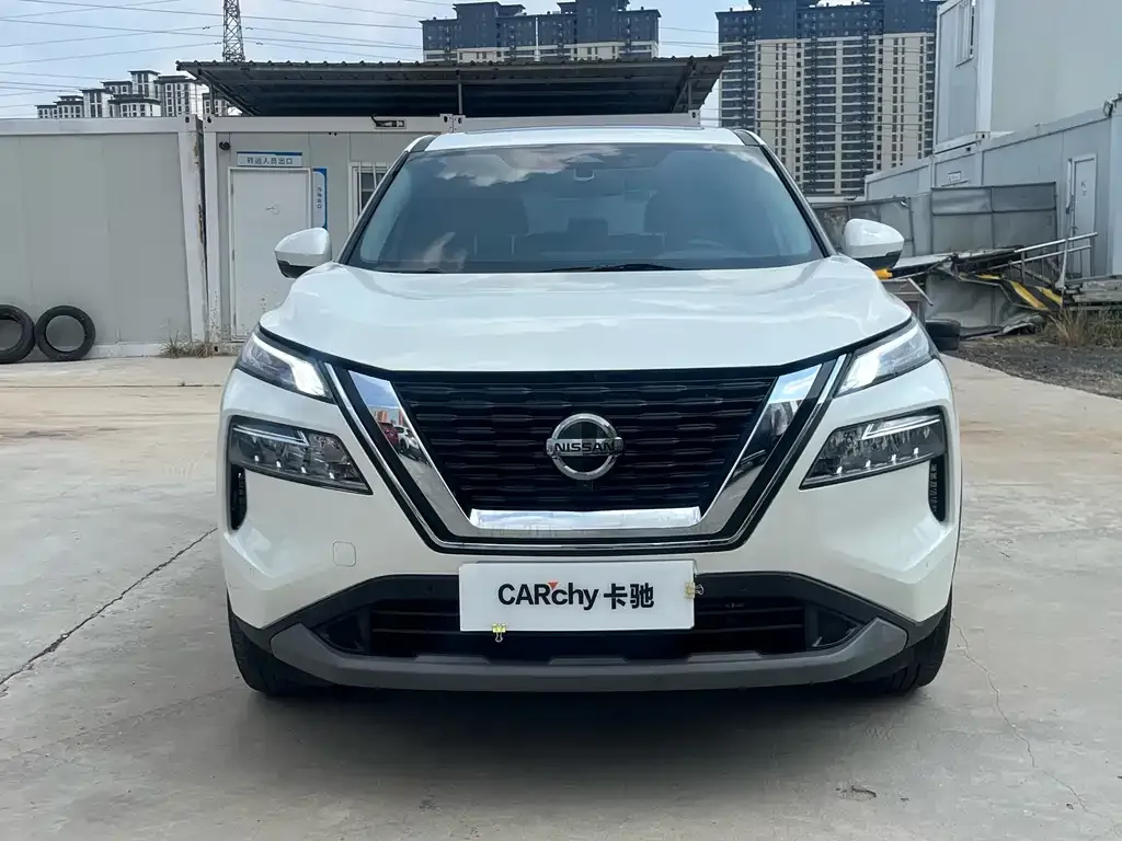 Nissan X-Trail 2022 из CN, фото 2