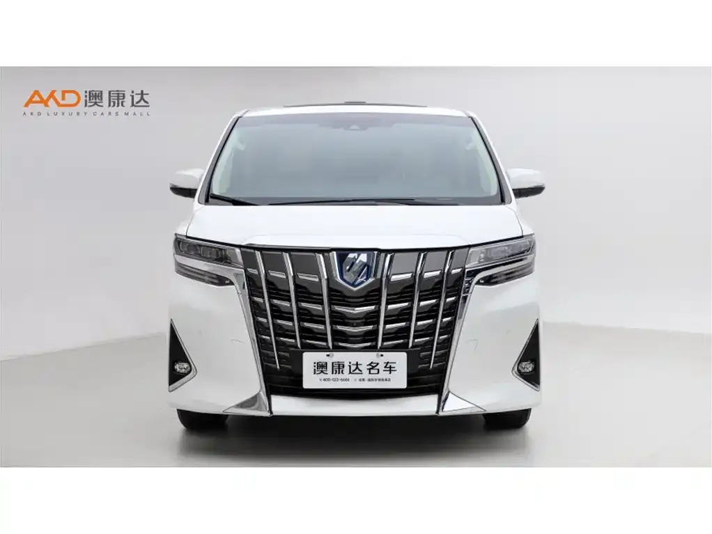 Toyota Alphard — фото 2