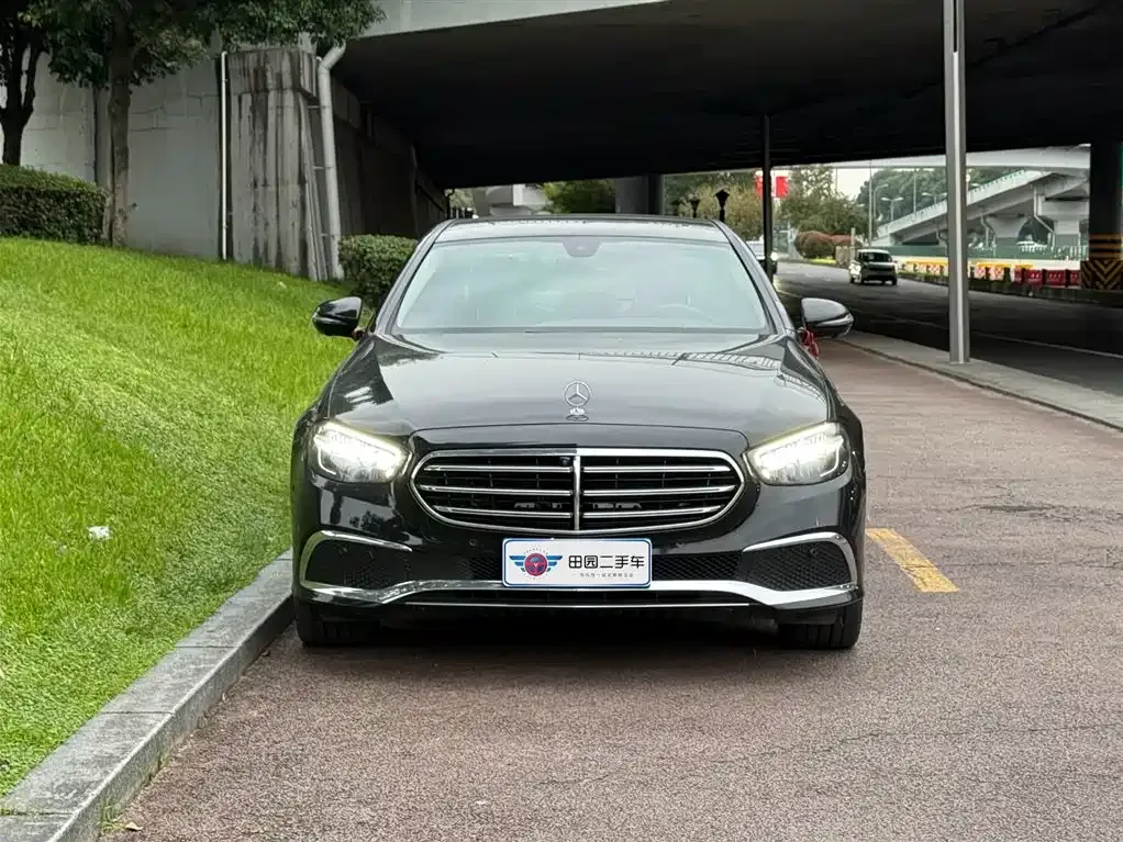 Mercedes-Benz E-Class 2023 из CN, фото 2