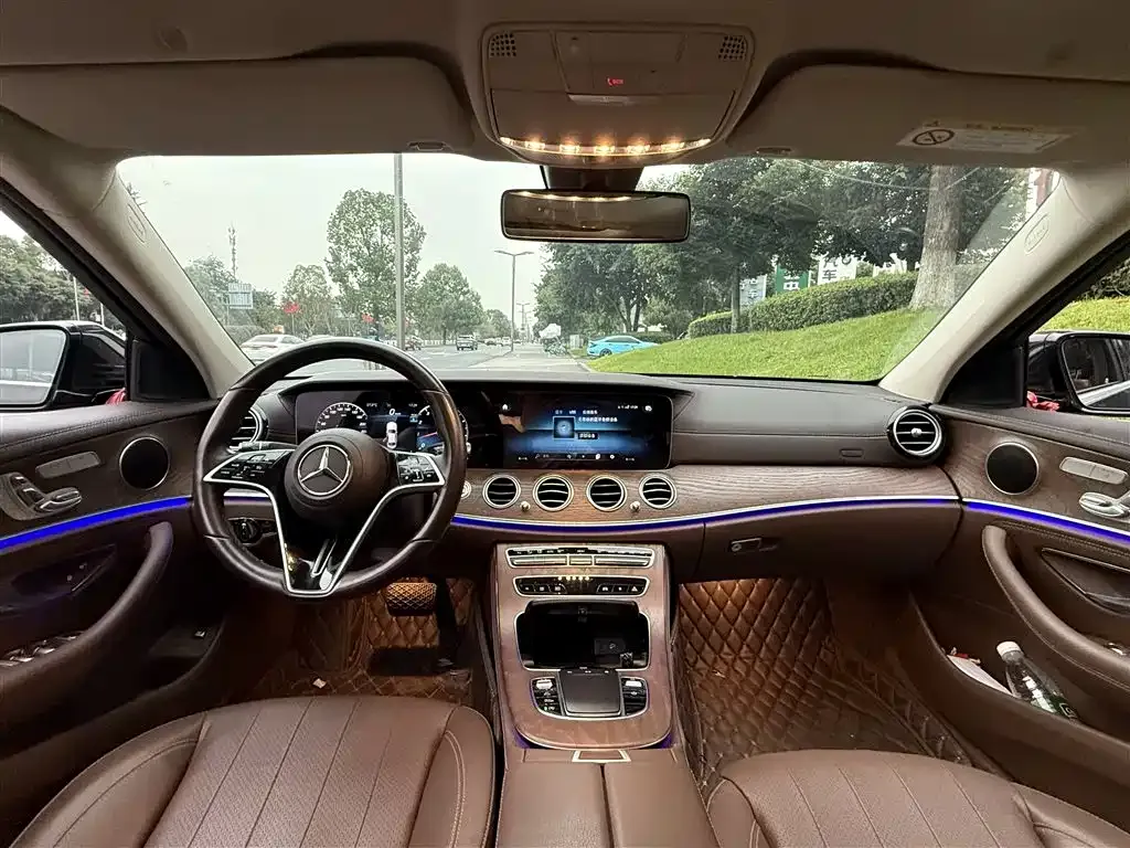 Mercedes-Benz E-Class 2023 из CN, фото 7
