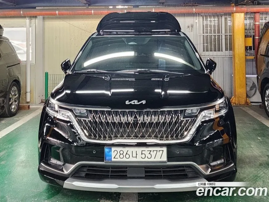 Kia Carnival — фото 1