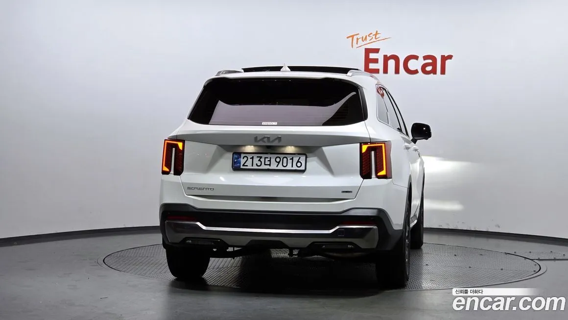 Kia Sorento — фото 4