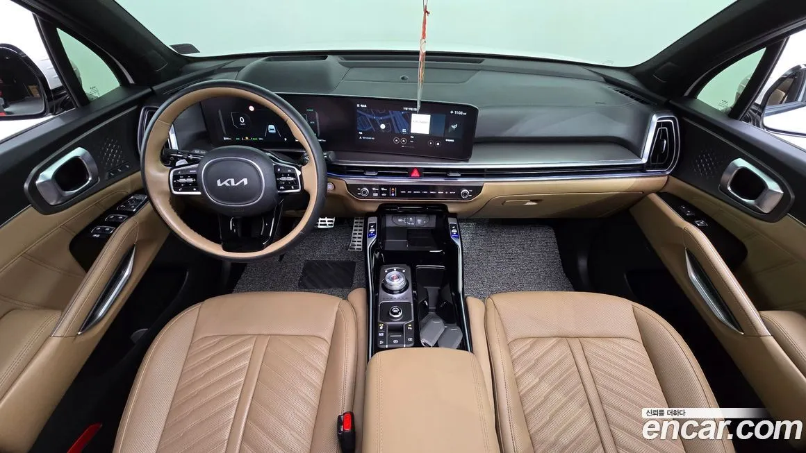 Kia Sorento — фото 7