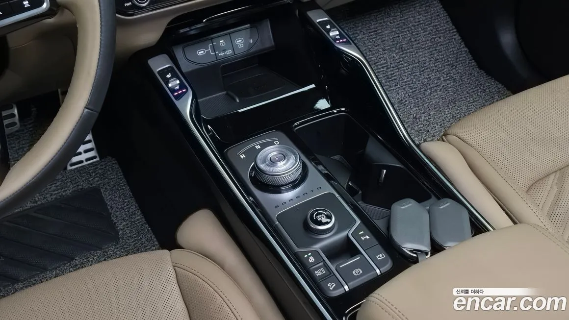 Kia Sorento — фото 9