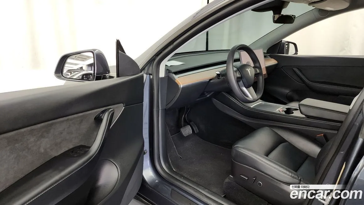 Tesla Model Y 2022 из KR, фото 10
