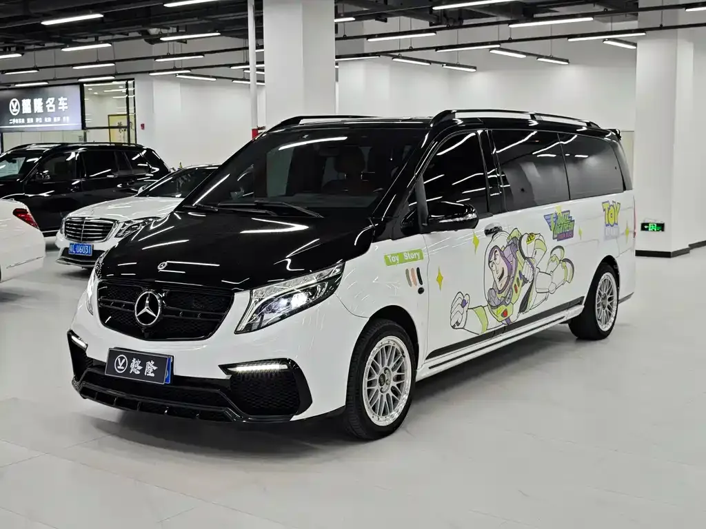 Mercedes-Benz Vito — фото 1