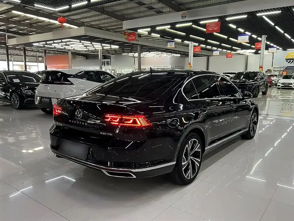 Volkswagen Magotan 2022 из CN, фото 8