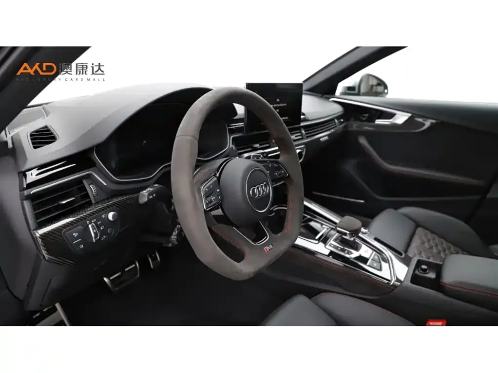 Audi RS 4 2024 из CN, фото 6