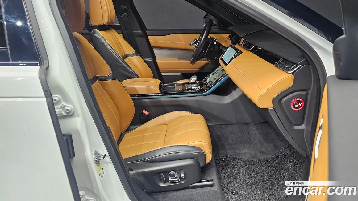 Land Rover Range Rover Velar 2023 из KR, фото 10