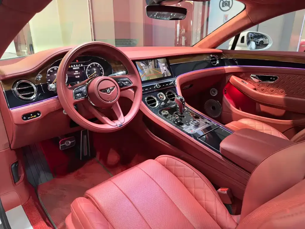 Bentley Continental — фото 6