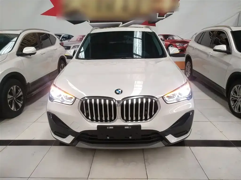 BMW X1 2021 из CN, фото 3