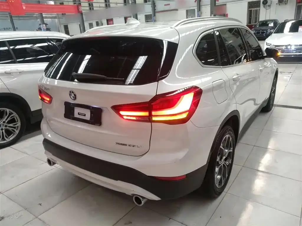 BMW X1 2021 из CN, фото 6
