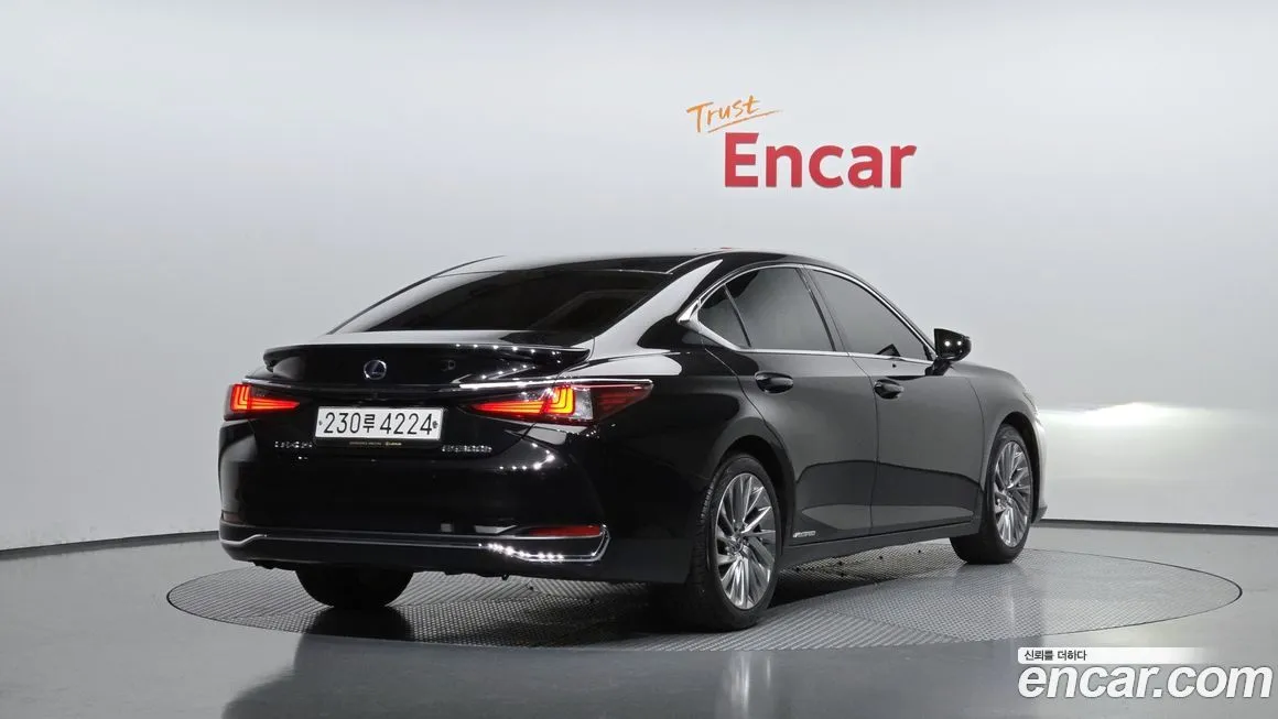 Lexus ES 2021 из KR, фото 2