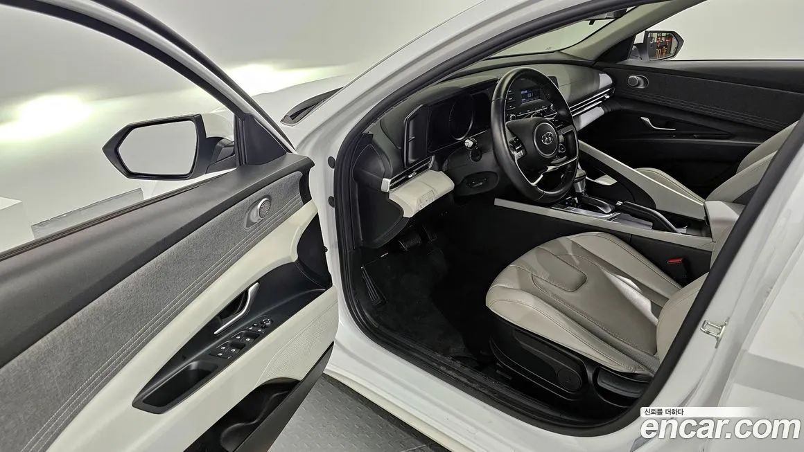 Hyundai AVANTE 2021 из KR, фото 10