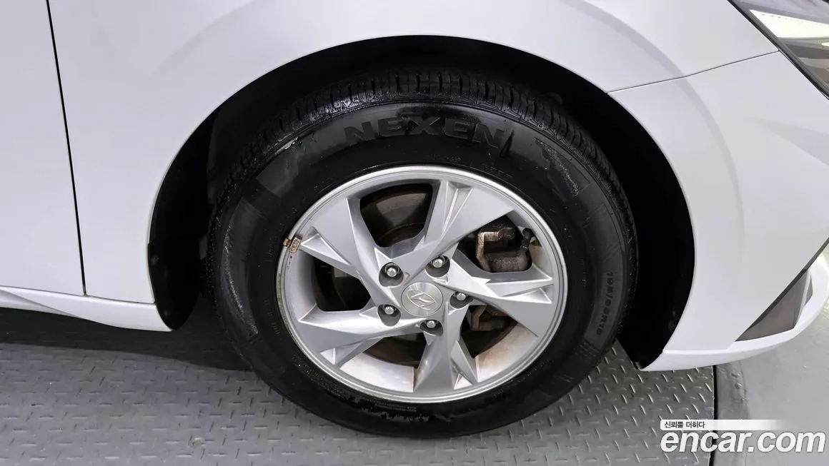 Hyundai AVANTE 2021 из KR, фото 5