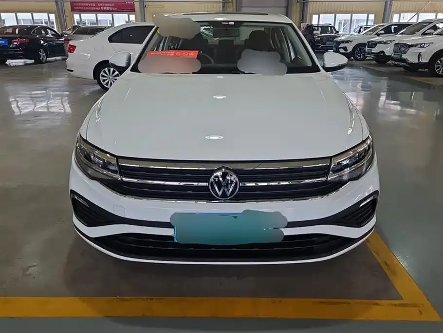 Volkswagen Bora 2023 из CN, фото 2