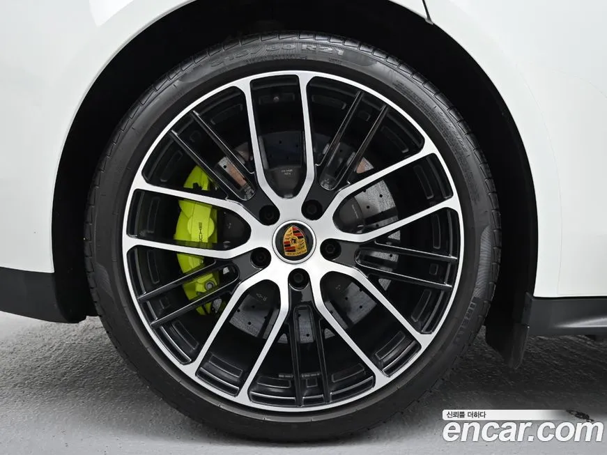 Porsche Panamera 2023 из KR, фото 5