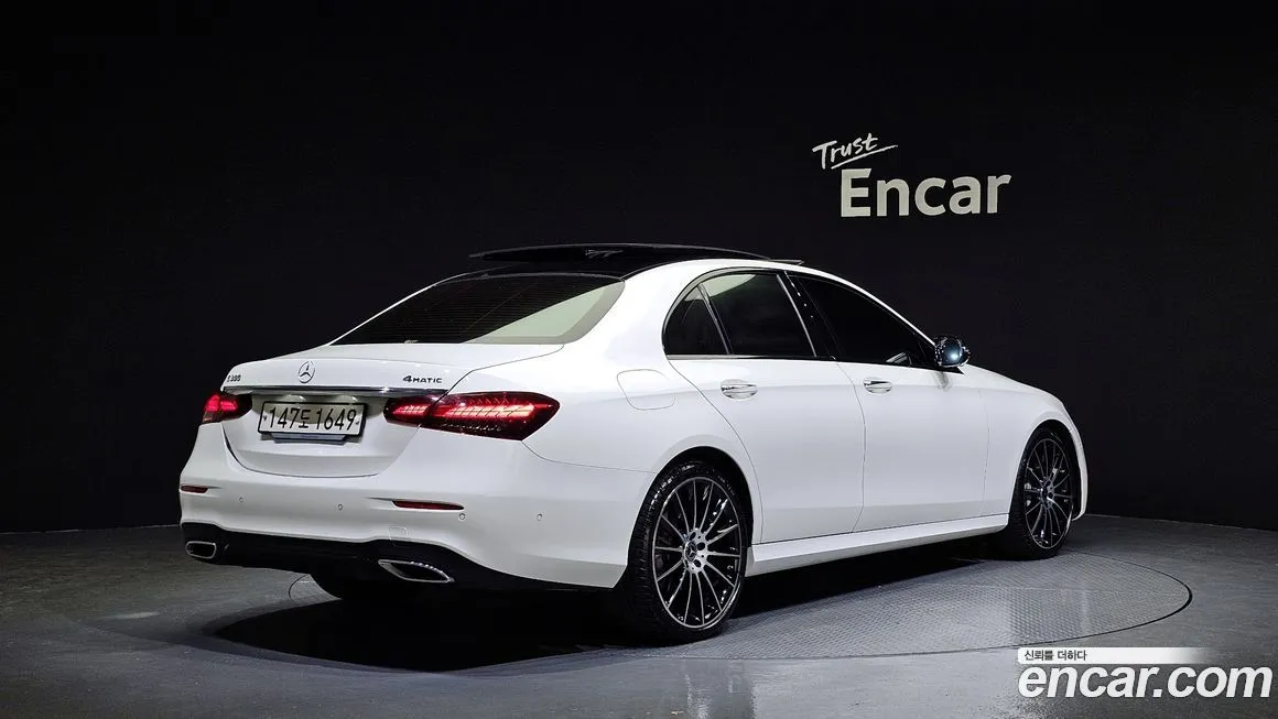 Mercedes-Benz E-Class 2023 из KR, фото 2