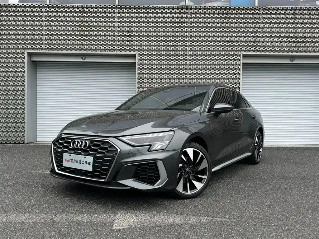 Audi A3 2024 из CN, фото 1