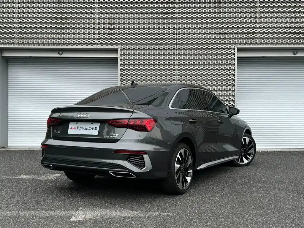 Audi A3 2024 из CN, фото 7