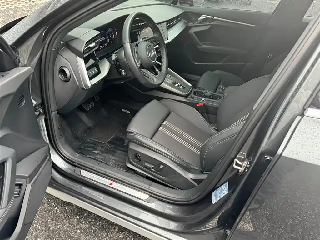 Audi A3 2024 из CN, фото 9