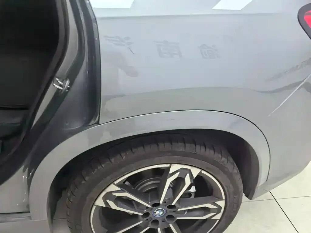 BMW iX1 2023 из CN, фото 7
