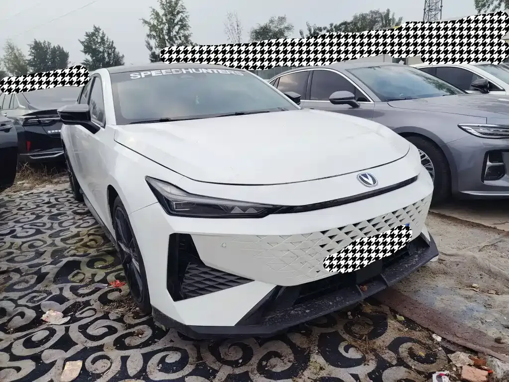 Changan UNI-V 2024 из CN, фото 3