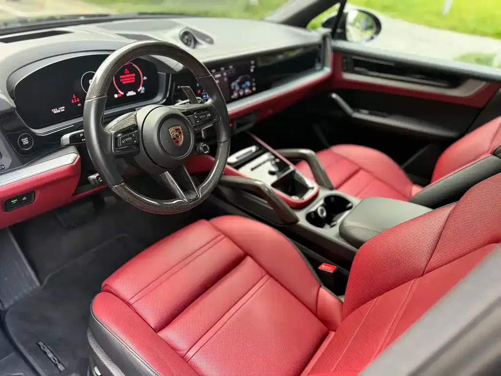 Porsche Cayenne 2024 из CN, фото 6