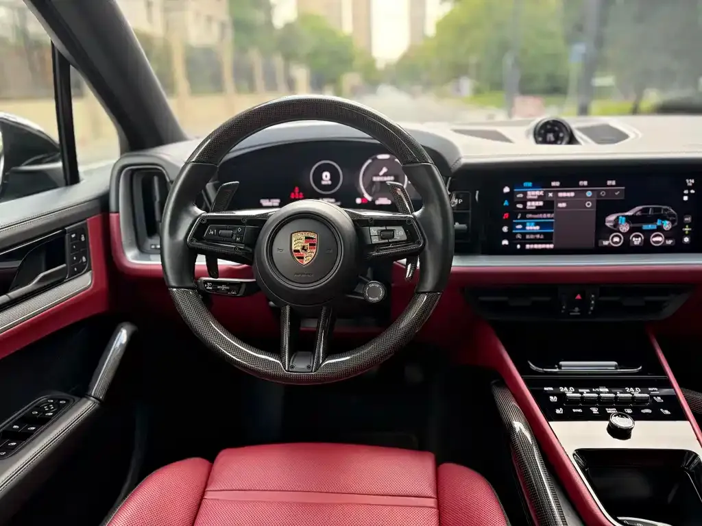 Porsche Cayenne 2024 из CN, фото 8