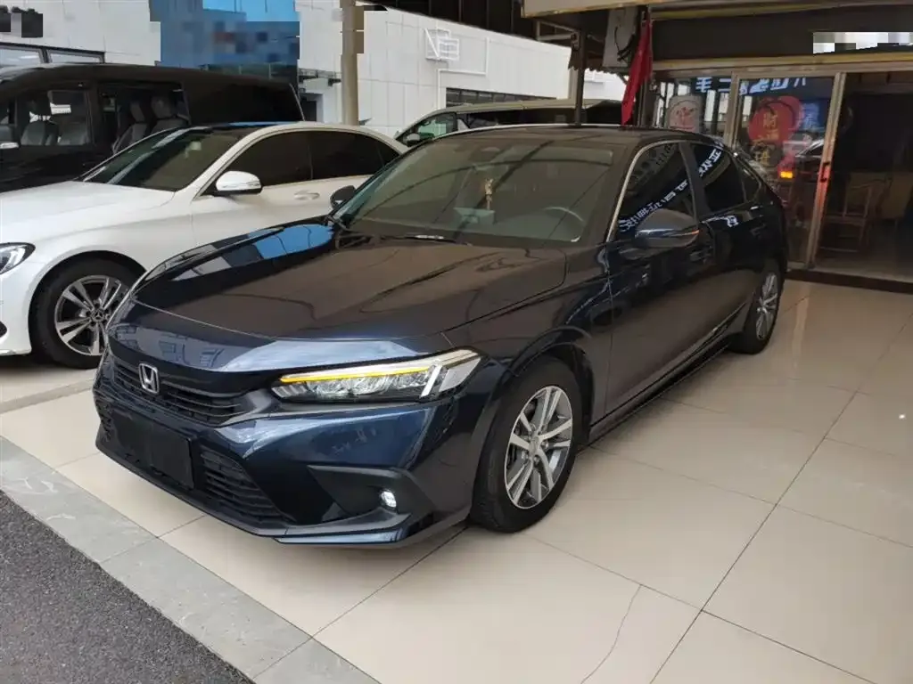 Honda Civic 2023 из CN, фото 2